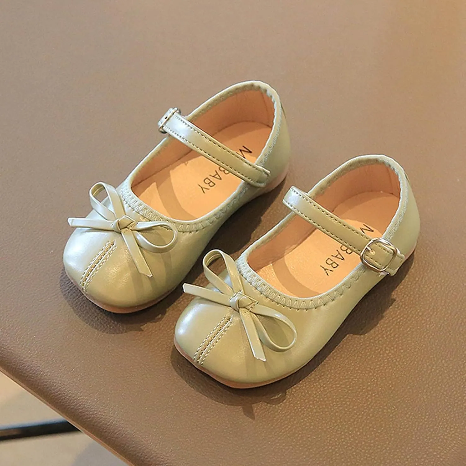 Summer and Autumn Girls Boots Cute Flat Solid Color Bow Buckle Casual and Comfortable 9t Girls Shoes