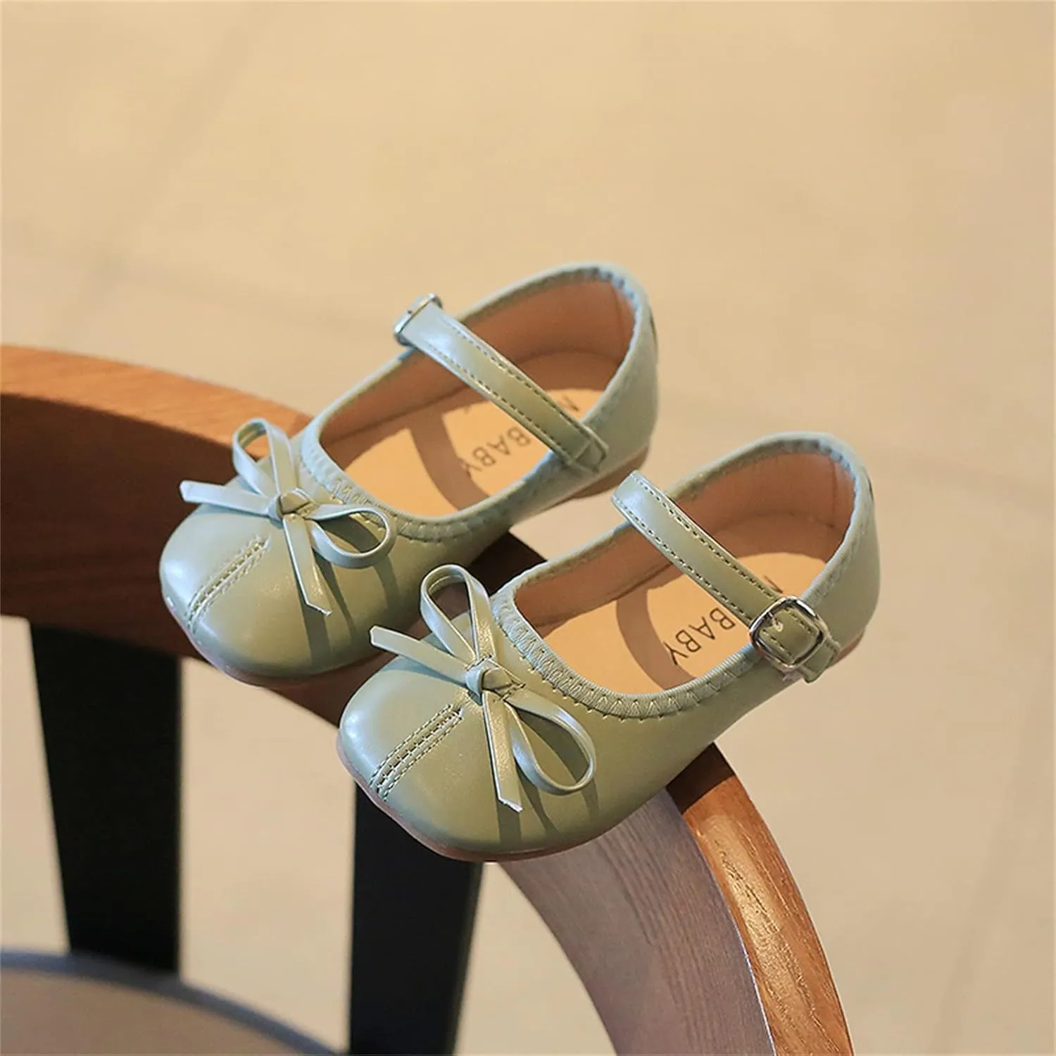 Summer and Autumn Girls Boots Cute Flat Solid Color Bow Buckle Casual and Comfortable 9t Girls Shoes