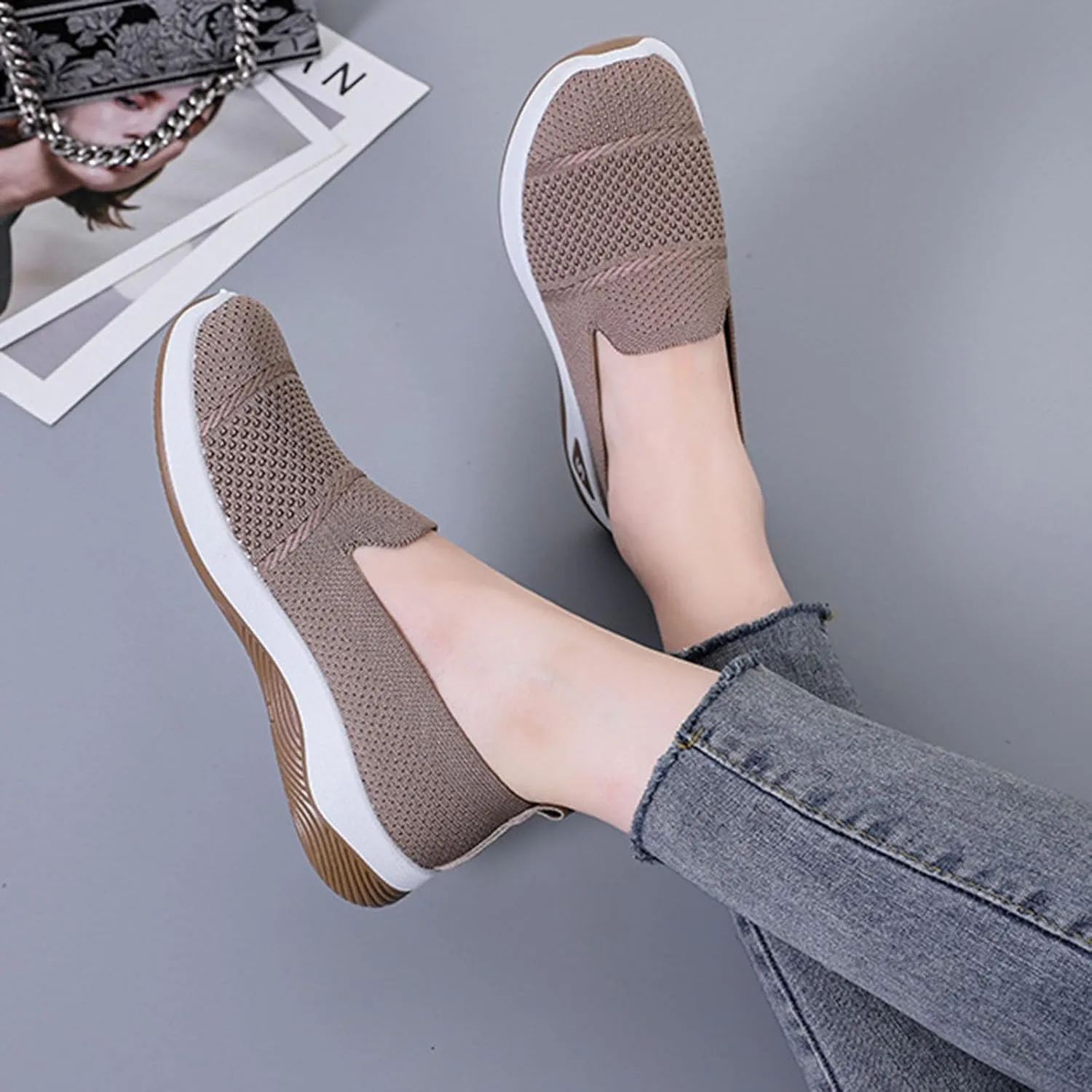 Women's Mesh Flats Shoes Breathable Slip on Shoes Casual Comfort Shoe Plus Size Trendy Shoes Walking Flats Shoe