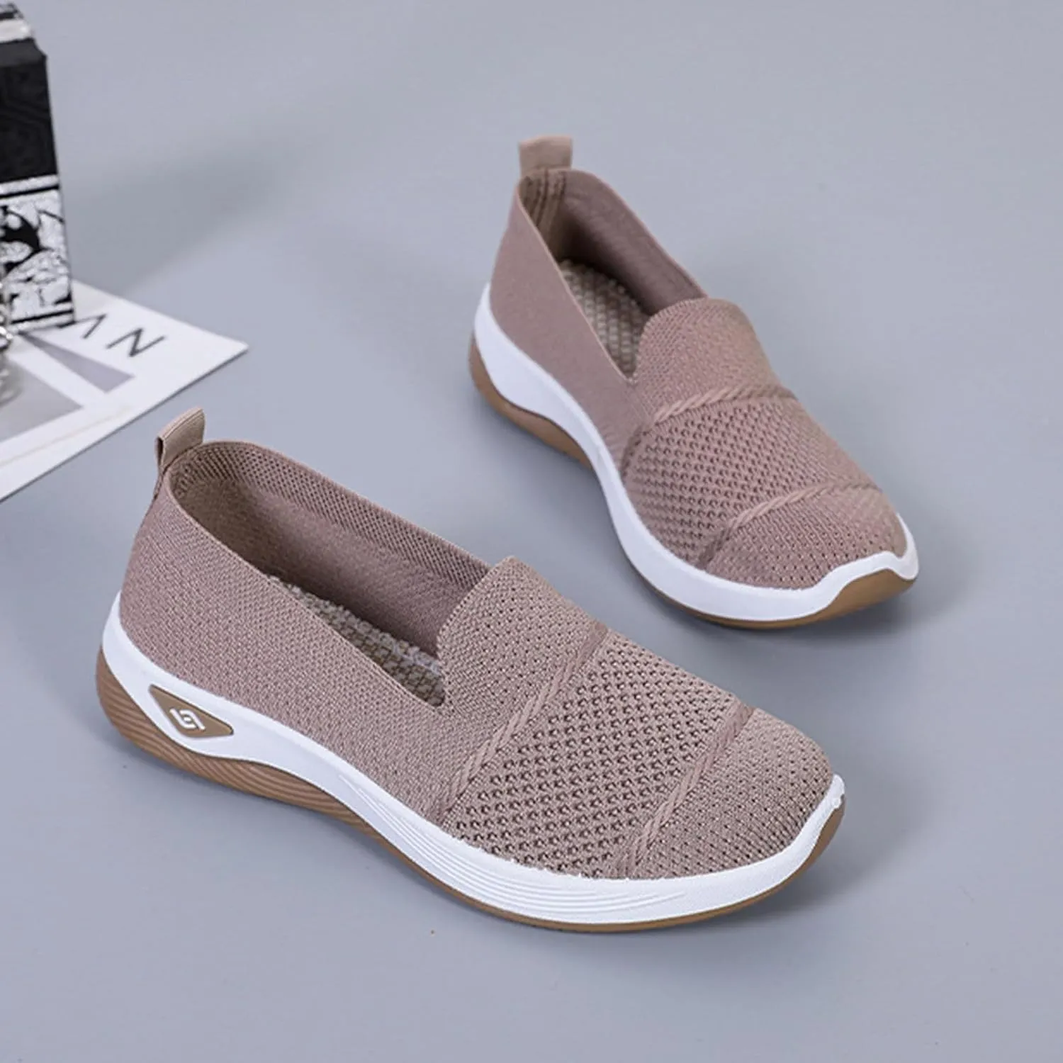 Women's Mesh Flats Shoes Breathable Slip on Shoes Casual Comfort Shoe Plus Size Trendy Shoes Walking Flats Shoe