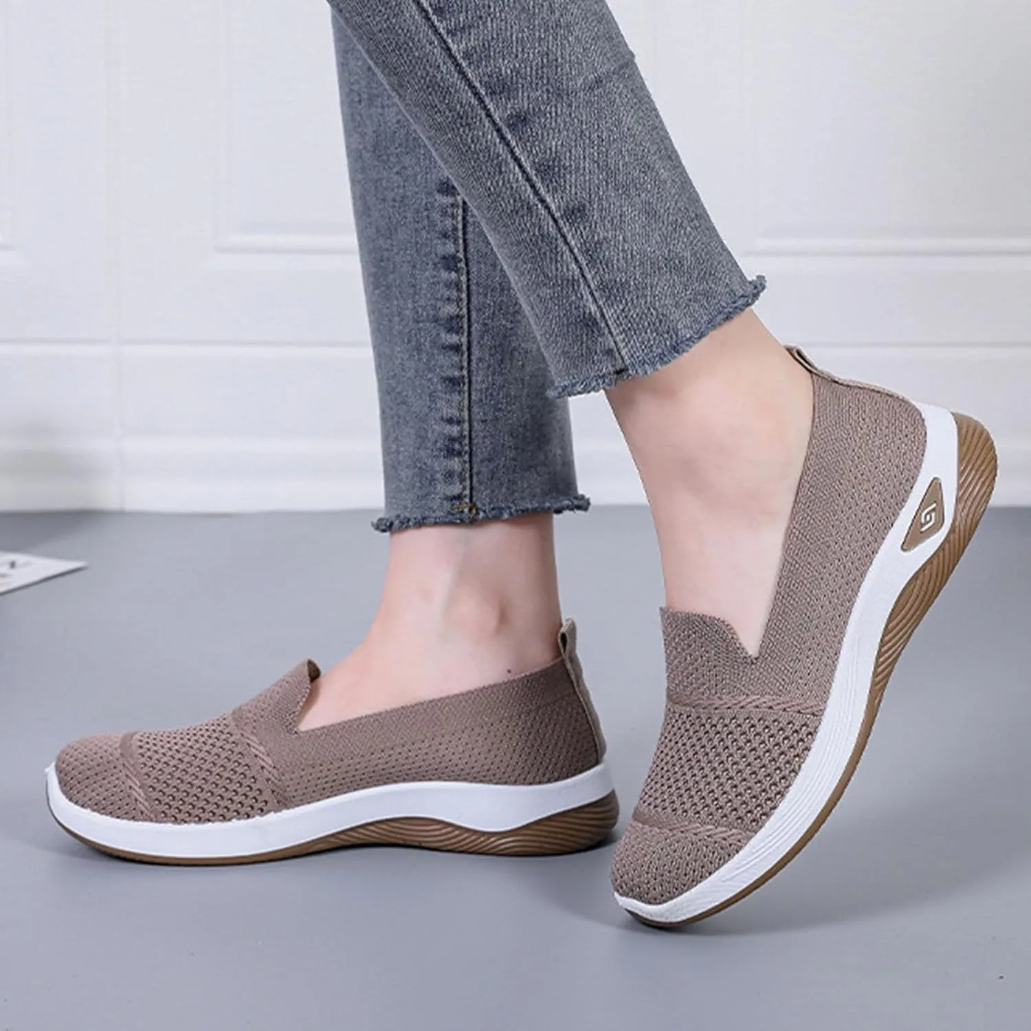 Women's Mesh Flats Shoes Breathable Slip on Shoes Casual Comfort Shoe Plus Size Trendy Shoes Walking Flats Shoe
